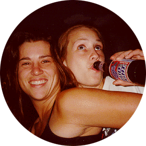 Kendra and Mel at the DZ bar - March 2000